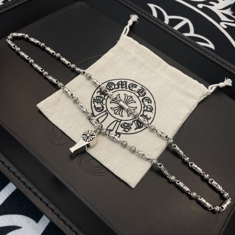 Ch*0me He**ts necklaces